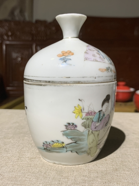 古玩陶瓷粉彩桃花仕女紋蓋缸拍賣,當前價格1500元