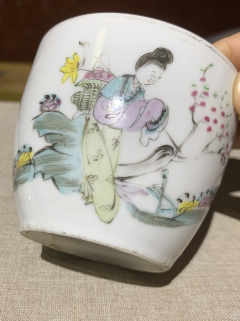 古玩陶瓷粉彩桃花仕女紋蓋缸拍賣,當前價格1500元