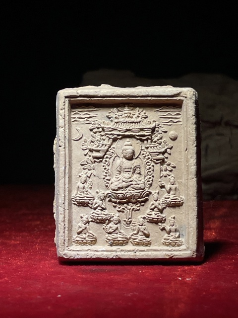 古玩雜項清代.坐佛與八大菩薩像(比如寺出,書上同款)拍賣,當前價格680元