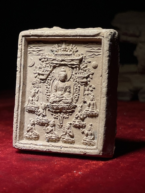 古玩雜項清代.坐佛與八大菩薩像(比如寺出,書上同款)拍賣,當前價格680元