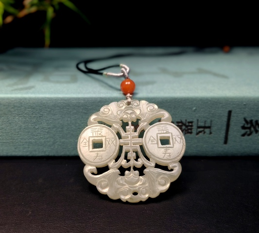 古玩玉器(一口價(jià)放漏)清代和田玉雕“福壽雙全”佩拍賣,當(dāng)前價(jià)格5000元