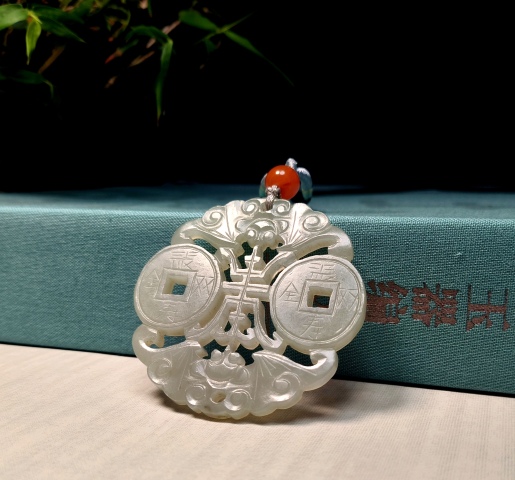 古玩玉器(一口價(jià)放漏)清代和田玉雕“福壽雙全”佩拍賣,當(dāng)前價(jià)格5000元