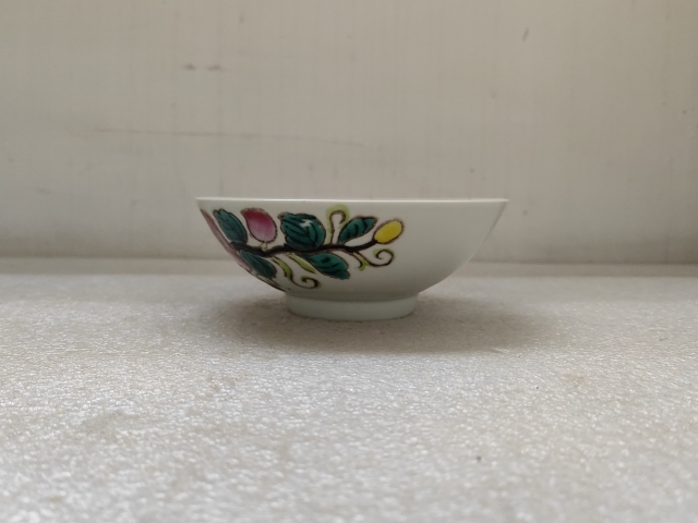 古玩陶瓷粉彩花卉紋碗拍賣，當前價格480元
