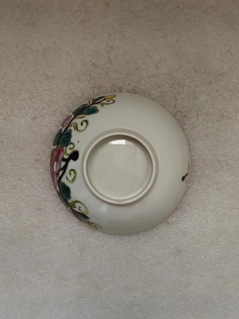 古玩陶瓷粉彩花卉紋碗拍賣，當前價格480元