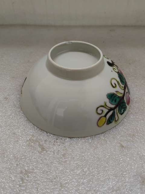 古玩陶瓷粉彩花卉紋碗拍賣，當前價格480元