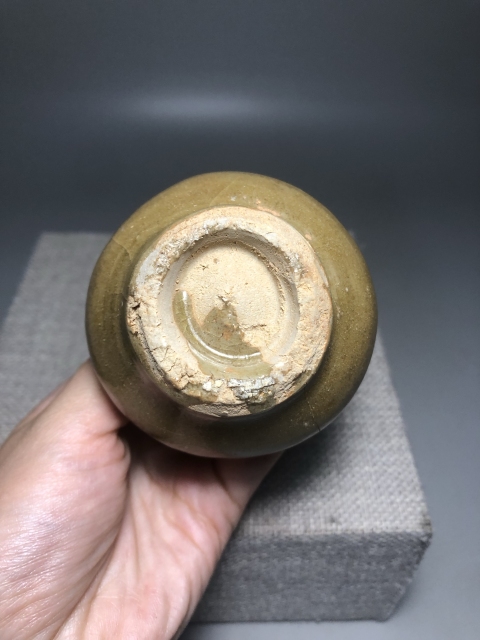 古玩陶瓷元代末龍泉黃釉冰片紋蓋罐拍賣，當(dāng)前價格1980元