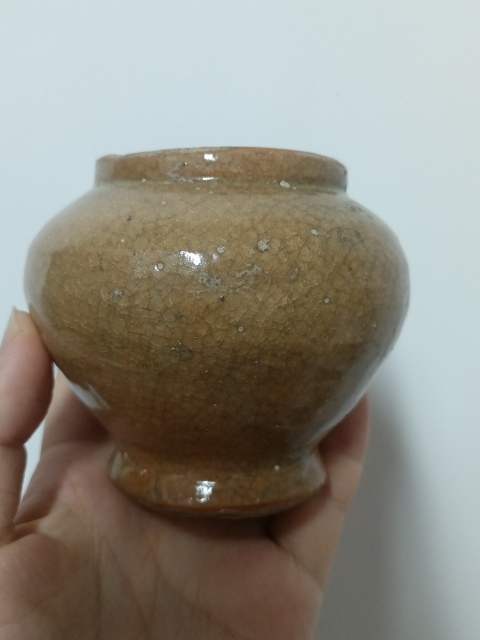 古玩陶瓷龍泉窯青釉罐拍賣(mài)，當(dāng)前價(jià)格1500元