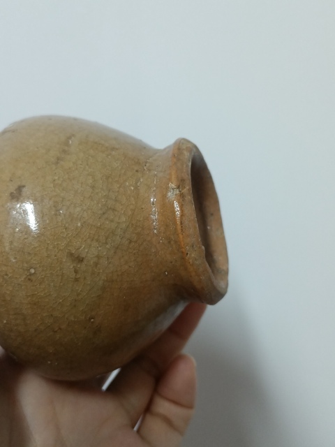 古玩陶瓷龍泉窯青釉罐拍賣(mài)，當(dāng)前價(jià)格1500元