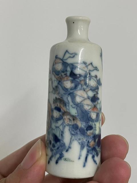 古玩陶瓷青花斗彩人物鼻煙壺拍賣,當前價格13000元