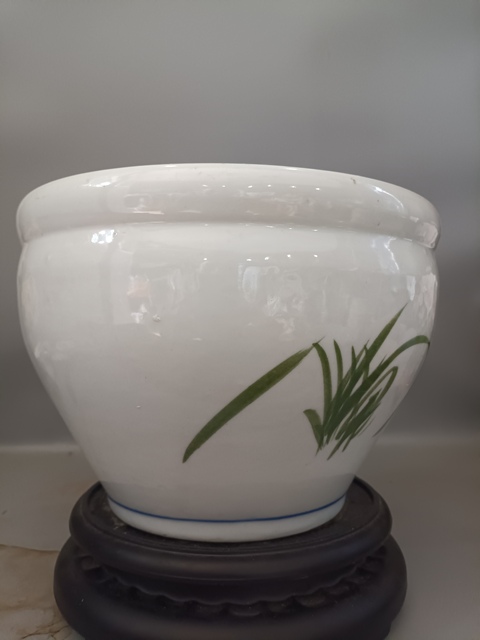 古玩陶瓷花鳥紋缸拍賣,當前價格0元