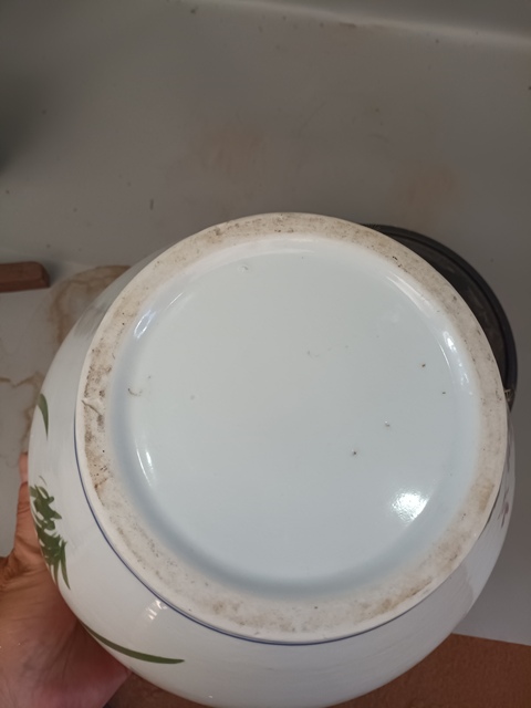古玩陶瓷花鳥紋缸拍賣,當前價格0元