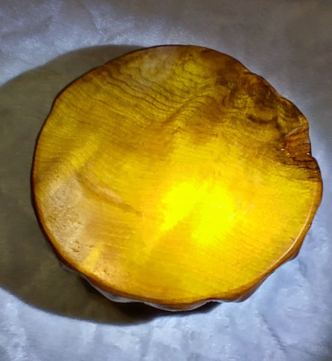 古玩雜項(xiàng)金絲楠木筆洗拍賣，當(dāng)前價格0元