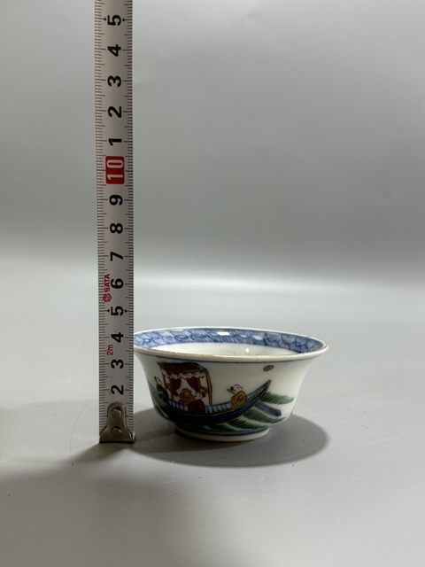 域鉴古玩】清晚期永乐年制款明治青花五彩赤壁赋纹茶碗拍卖价格