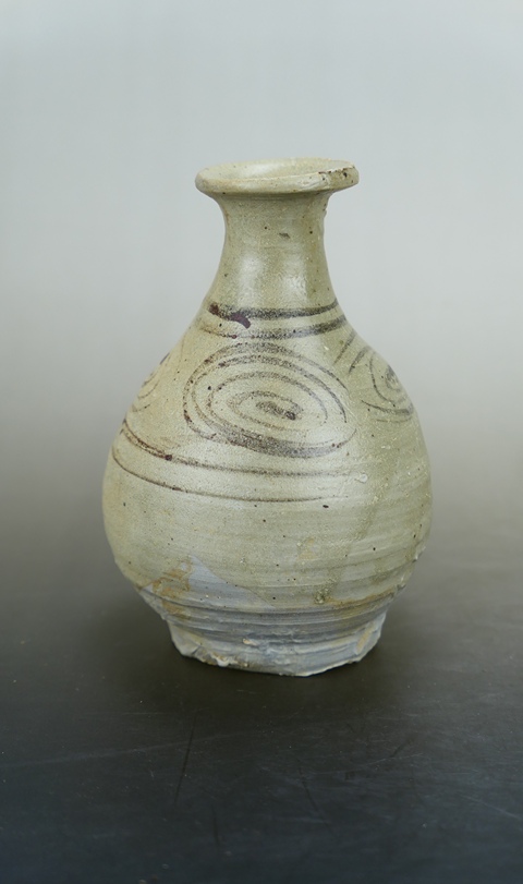 古玩陶瓷精品:元青花螺旋紋玉壺春瓶（瓶中皇后）拍賣，當前價格2980元