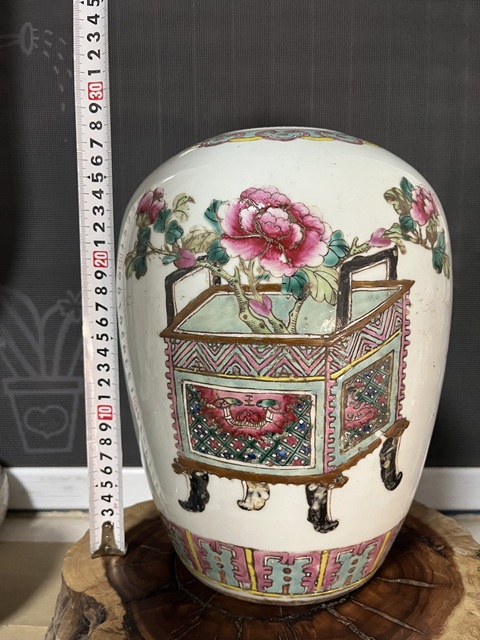 古玩陶瓷晚清粉彩博古圖冬瓜罐拍賣(mài),當(dāng)前價(jià)格1999元