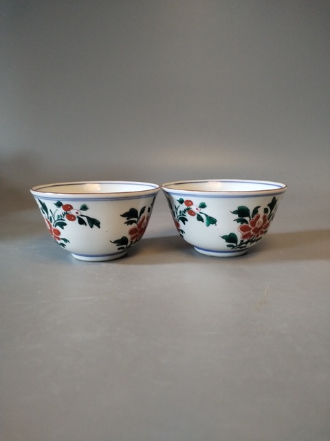 古玩陶瓷十九世紀(jì)花卉紋彩繪杯一對拍賣,當(dāng)前價(jià)格900元