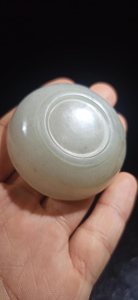 古玩玉器清代和田玉雕“蓋盒”拍賣，當前價格28000元