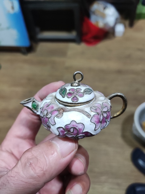 古玩陶瓷景泰藍掐絲琺瑯花卉紋執壺拍賣，當前價格150元