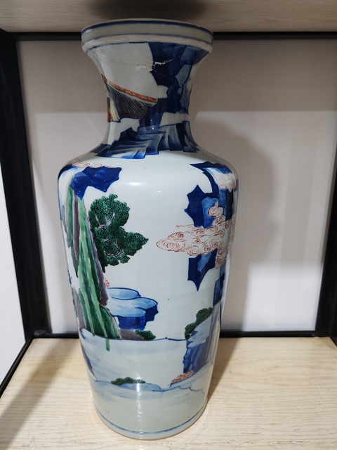 古玩陶瓷青花五彩人物棒槌瓶拍賣，當(dāng)前價格7500元