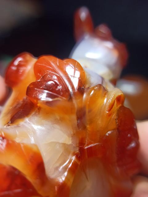 古玩玉器清代南紅瑪瑙雕“花卉紋瓶”拍賣，當前價格22000元