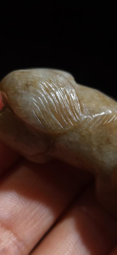 古玩玉器明代和田玉雕“瑞獸”拍賣,當前價格22000元