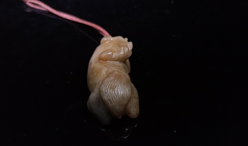 古玩玉器明代和田玉雕“瑞獸”拍賣,當前價格22000元