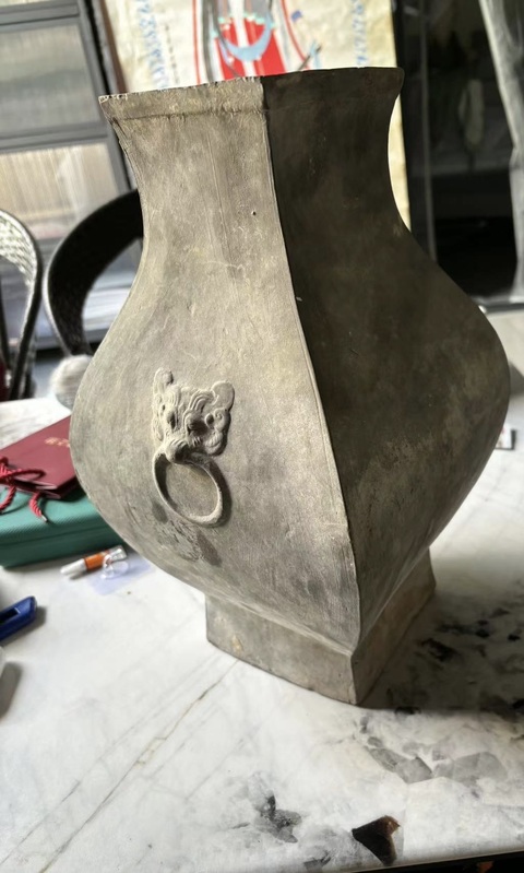 古玩陶瓷漢代輔首銜環(huán)灰陶坊（河北博物館同款）拍賣(mài)，當(dāng)前價(jià)格6500元