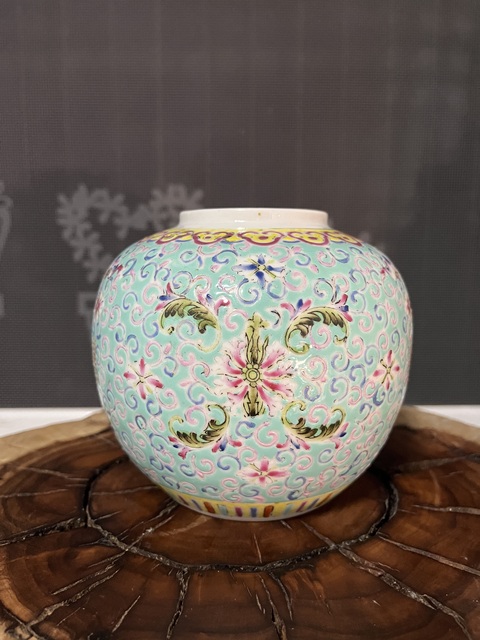 古玩陶瓷松石綠地粉彩花卉紋茶葉罐拍賣，當前價格1500元