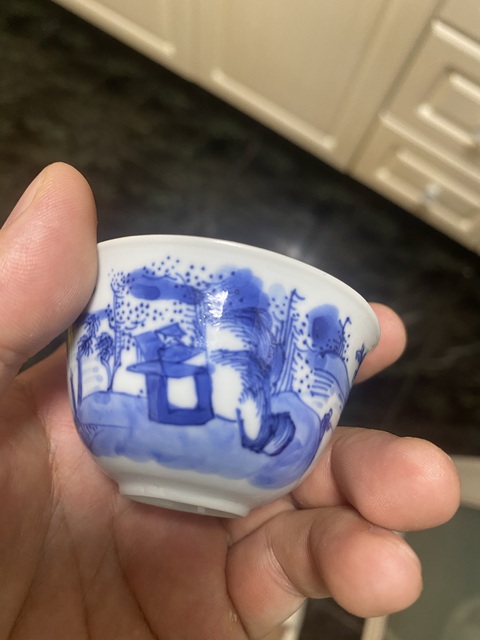 古玩陶瓷清康熙 青花通景山水人物披麻皴薄胎茶杯拍賣,當前價格12777元