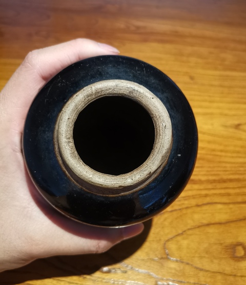 古玩陶瓷精品:元黑釉剔刻弦紋罐拍賣，當前價格1188元