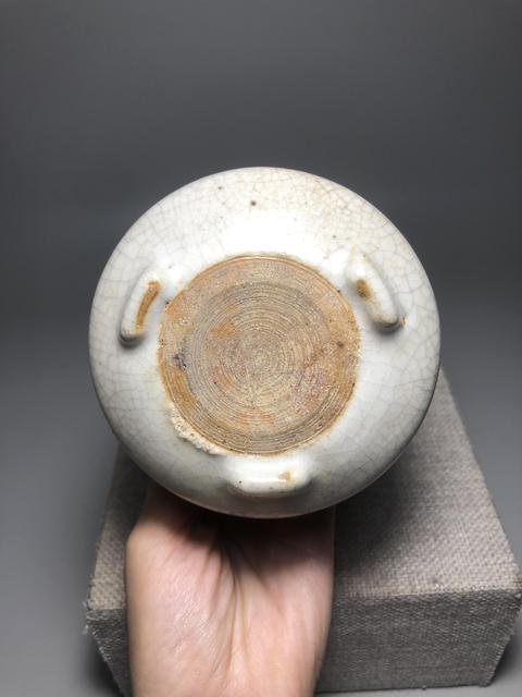 古玩陶瓷清乾隆，哥釉三足爐拍賣，當前價格4000元