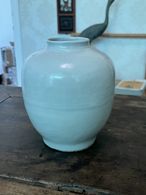 清早期甜白罐拍賣，當前價格2200元
