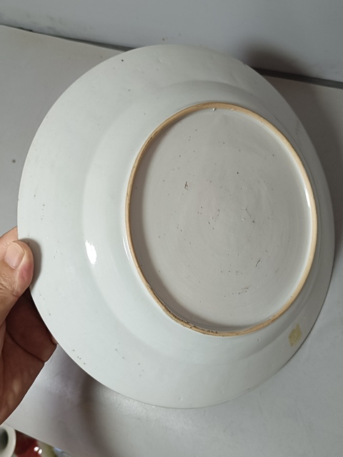 古玩陶瓷精美清代早期粉彩27.7厘米大盤拍賣,當前價格2000元