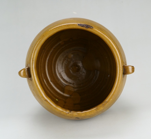 【 蕨手文豆彩高台鉢 】 仮託銘：成化年製 明朝末～清朝初期 中国古玩 蕨手文豆彩高台鉢 】 仮託銘：成化年製 明朝末～清朝初期 中国