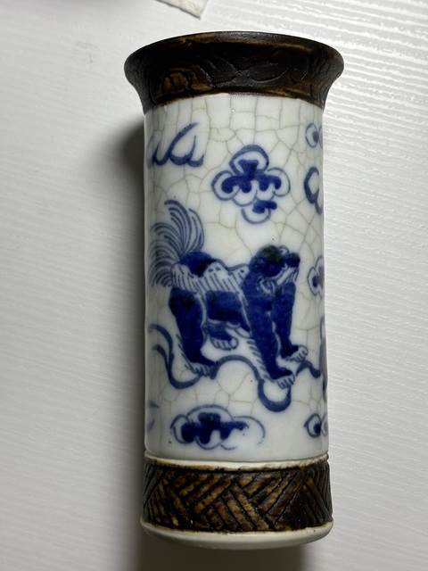 古玩陶瓷哥釉地鐵銹釉青花花插拍賣,當前價格1600元