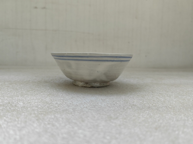 古玩陶瓷青花線條紋茶碗拍賣,當前價格680元