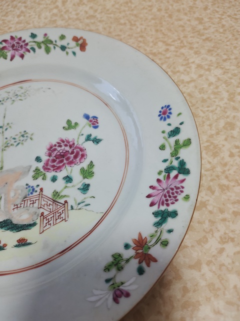 古玩陶瓷竹石牡丹圖粉彩盤拍賣,當(dāng)前價(jià)格600元