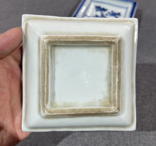 古玩陶瓷清早期青花四方盤拍賣,當前價格2860元
