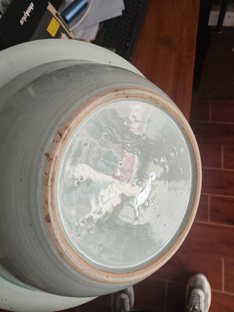 古玩陶瓷清中晚·青花纏枝花卉紋凈手盆真品鑒賞圖