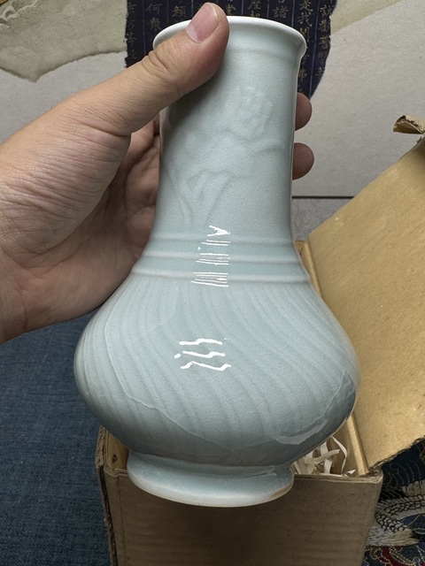 古玩陶瓷567精品龍泉窯暗刻青釉瓶拍賣，當前價格369元