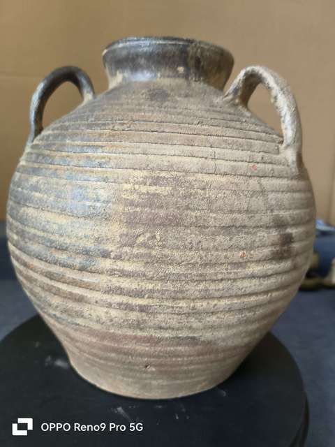 古玩陶瓷明代褐釉弦紋雙系大罐拍賣,當前價格980元