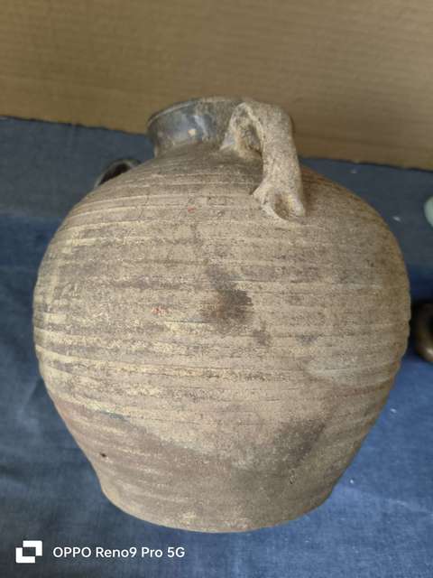 古玩陶瓷明代褐釉弦紋雙系大罐拍賣,當前價格980元
