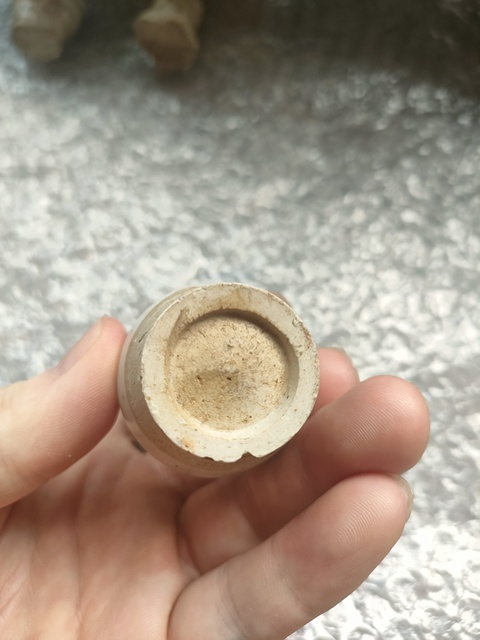 古玩陶瓷宋磁州窯系白釉小瓶拍賣,當前價格1500元