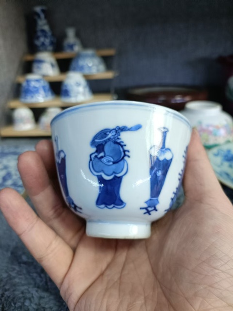 古玩陶瓷晚清福壽紋款博古圖青花杯拍賣，當前價格3888元