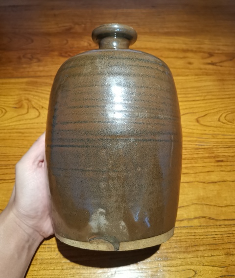 古玩陶瓷明代?磁州窯紫金釉弦紋梅瓶拍賣，當前價格3500元