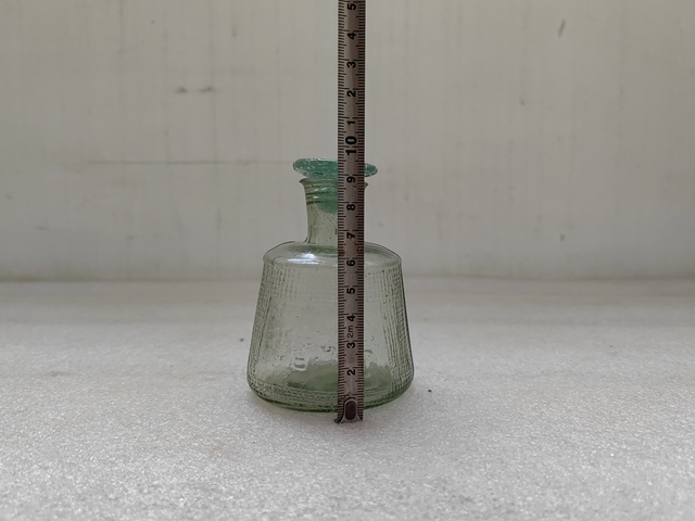 古玩雜項琉璃瓶拍賣，當前價格298元
