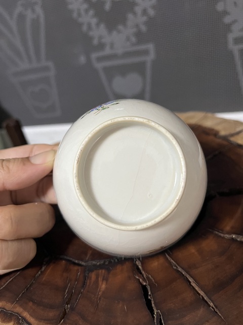 古玩陶瓷乾隆折枝花卉紋廣彩杯盤拍賣，當前價格850元