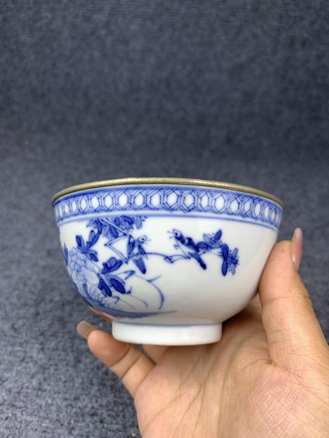 古玩陶瓷青花富貴白頭茶圓拍賣，當前價格1588元