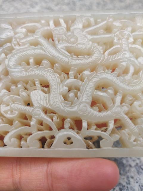 古玩玉器【股市快點起飛啊!須走保真交易】明和田玉鏤雕“龍紋帶板”拍賣,當前價格55555元
