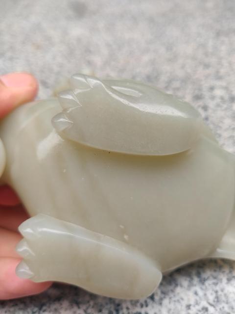 古玩玉器當代和田玉雕“鷹形水盂”拍賣，當前價格1500元